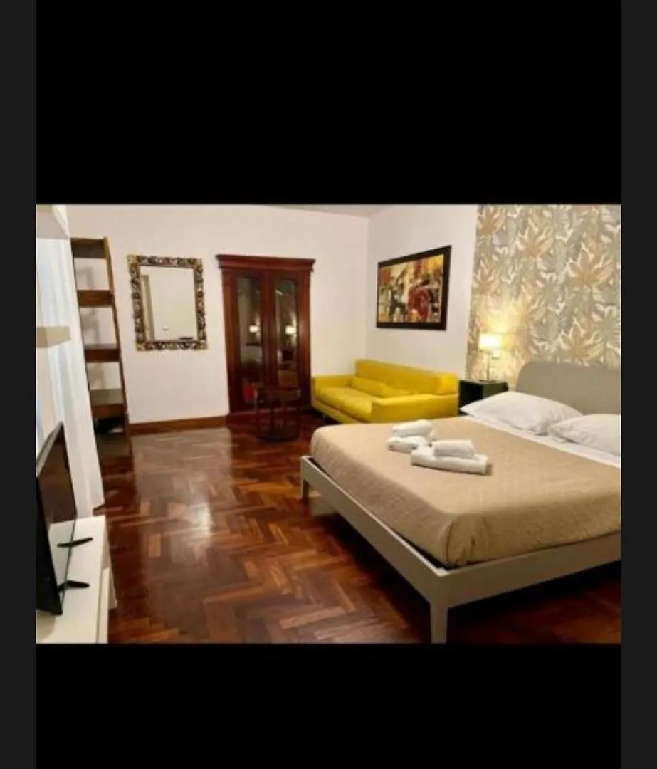 דירות נאפולי Palazzo Rota Duplex